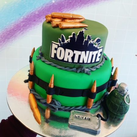 TOYD7521-450x450 Gaming Cakes
