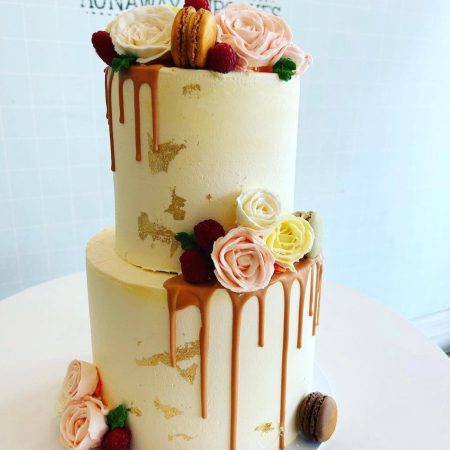 drip-450x450 Beautiful Floral Cakes