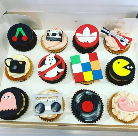 80s theme cupcake